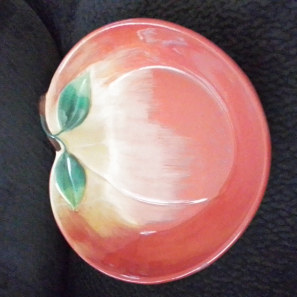 Plentiful Pantry RED APPLE Shape 2006 Stoneware  Baking Serving Dish - Picture 1 of 8